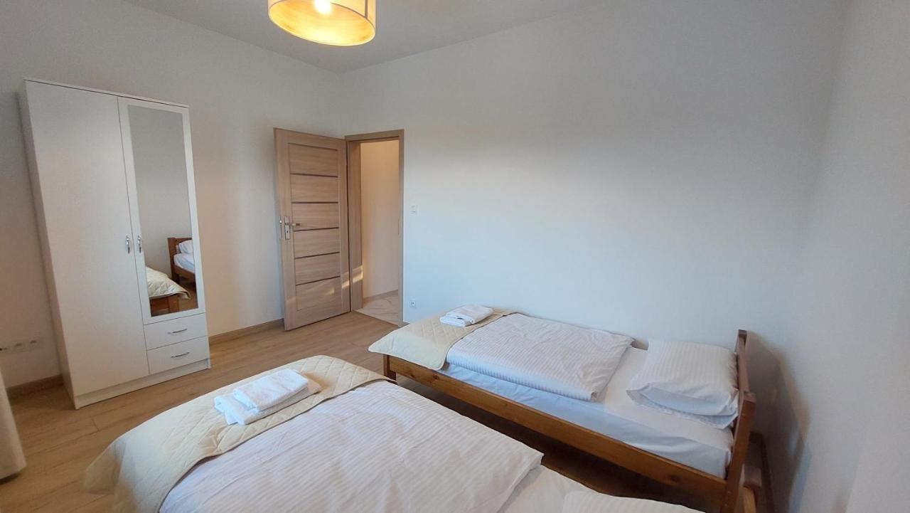 Apartamenty Starowiejska 39, Ryczow - 10Km Od Zator Energylandia Ngoại thất bức ảnh