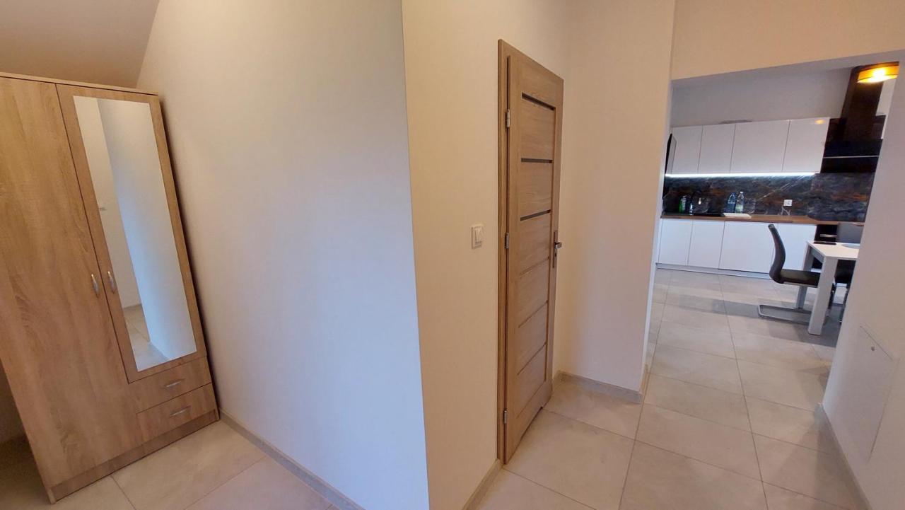 Apartamenty Starowiejska 39, Ryczow - 10Km Od Zator Energylandia Ngoại thất bức ảnh